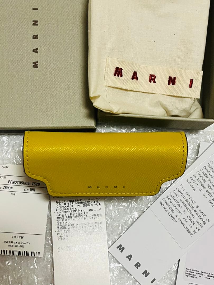 美品 MARNI マルニ カードケース バイカラー イエロー 名刺入れ