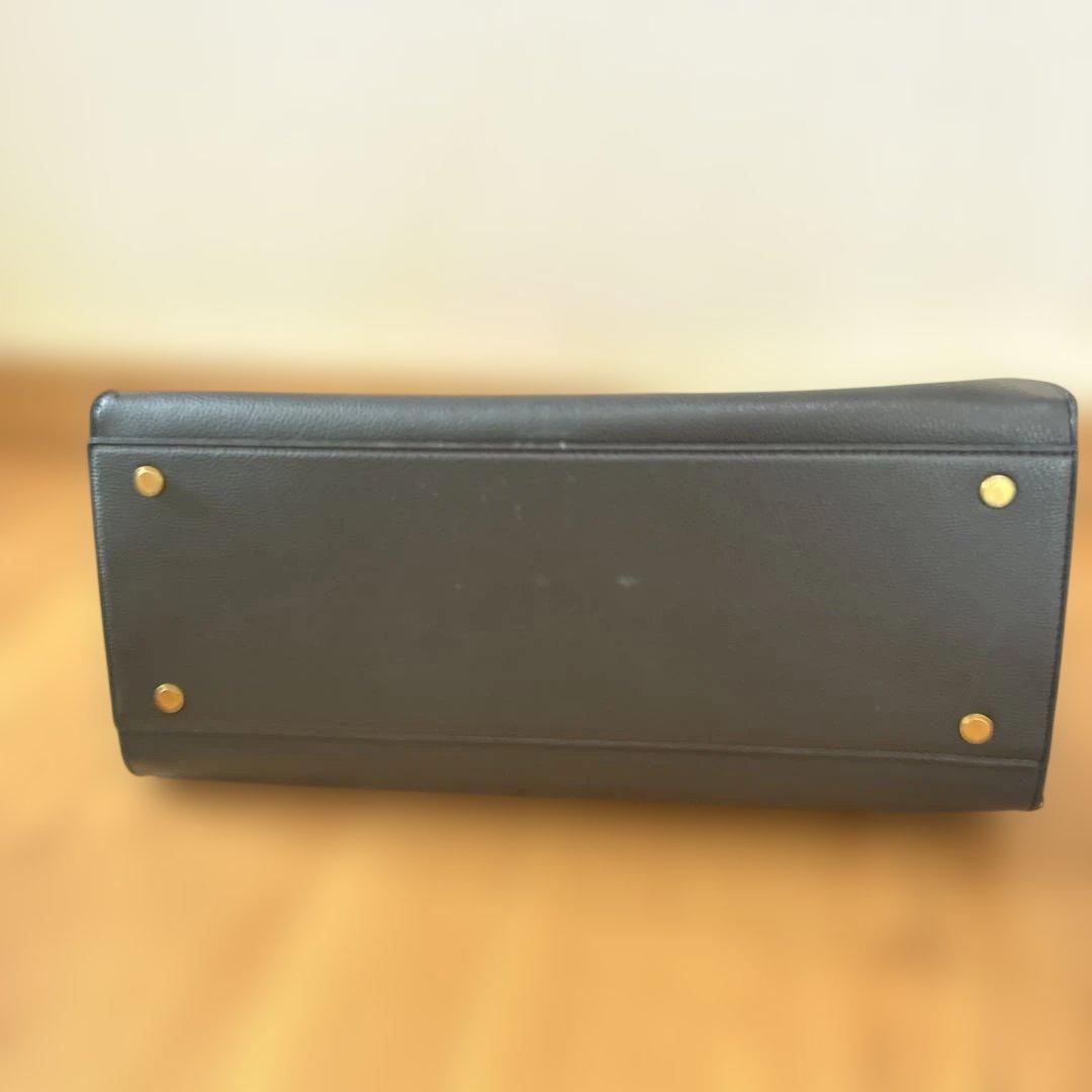 【未使用品】Mila Owenミラオーウェン ベルト付きラージハンドバッグ　黒