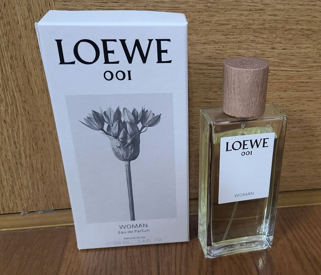 ロエベ　オードゥ　パルファン　001 ウーマン　100ml