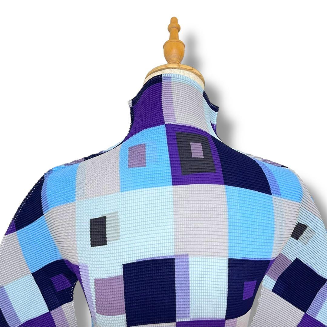 ISSEY MIYAKE ME 幾何学模様 ハイネック半袖 ワッフルプリーツ F