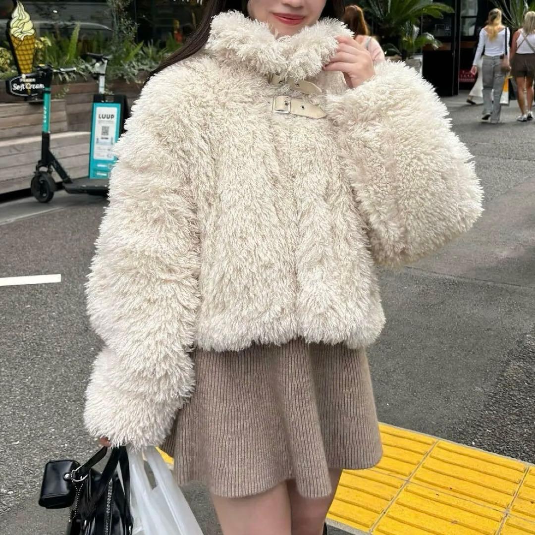 新品タグ付 完売品 チコ Chico プードルコート アイボリー ファーコート