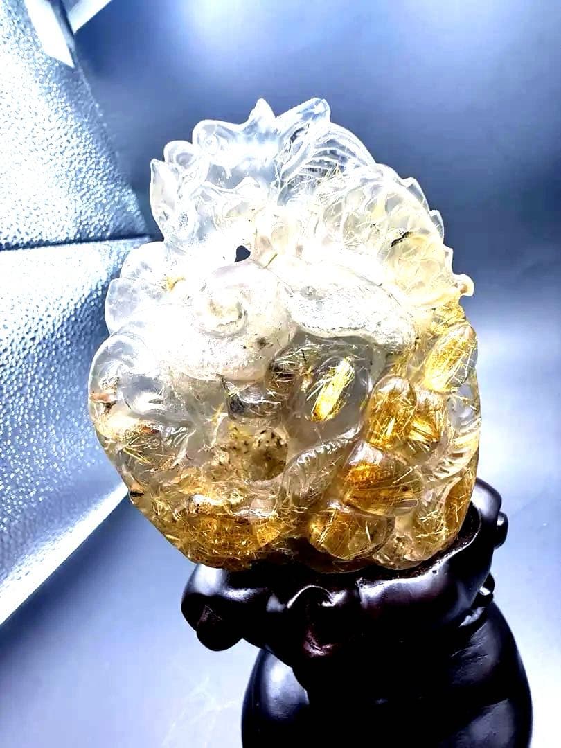 タイチンルチルクォーツ神龍の天然石彫り物