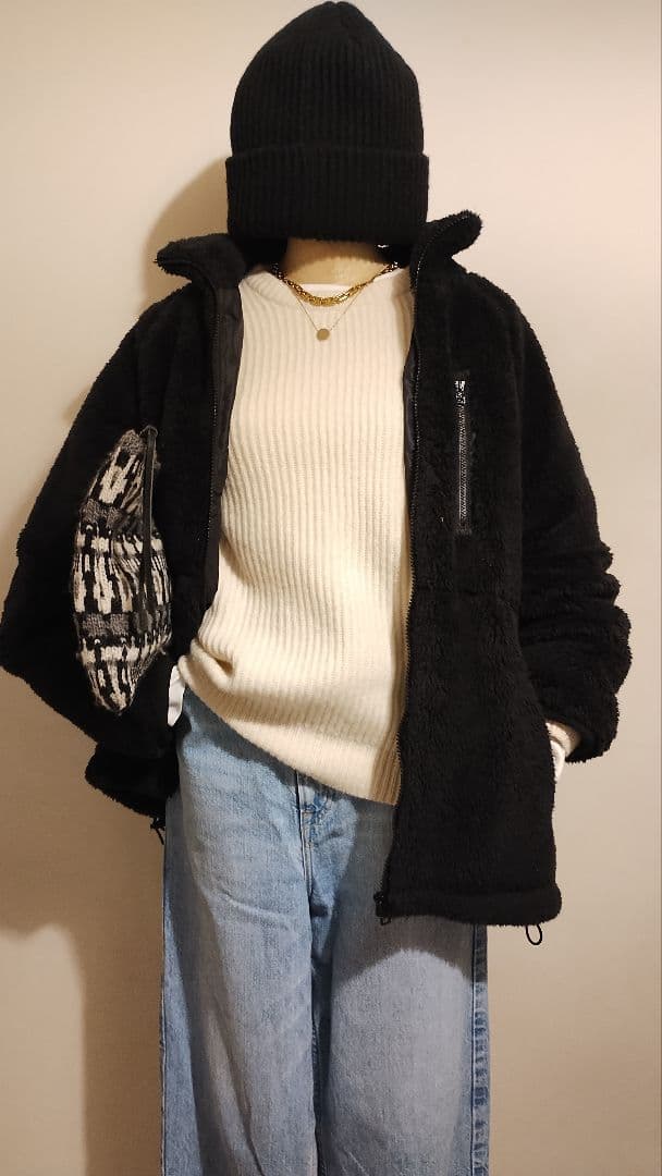 C6813 ソフトフリースブルゾン×ニットコーデ