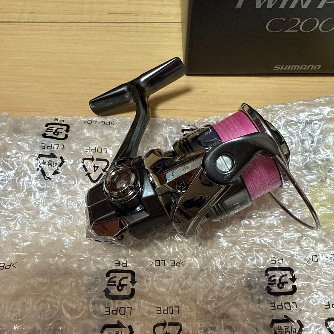 SHIMANO TWIN POWER スピニングリール　C2000S