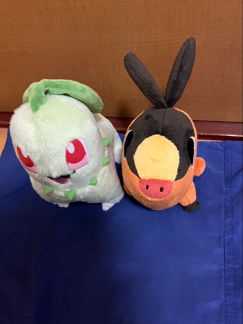 絶版　ポケモン　ぬいぐるみ、ぬいぐるみキーホルダー有り(フワンテ)