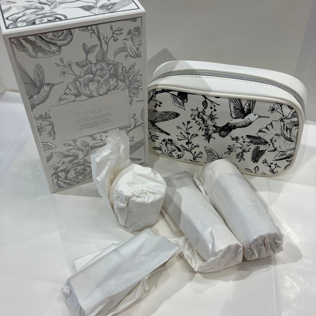 エスティローダー　化粧下地5個セット 花と鳥デザインポーチ 2万円相当