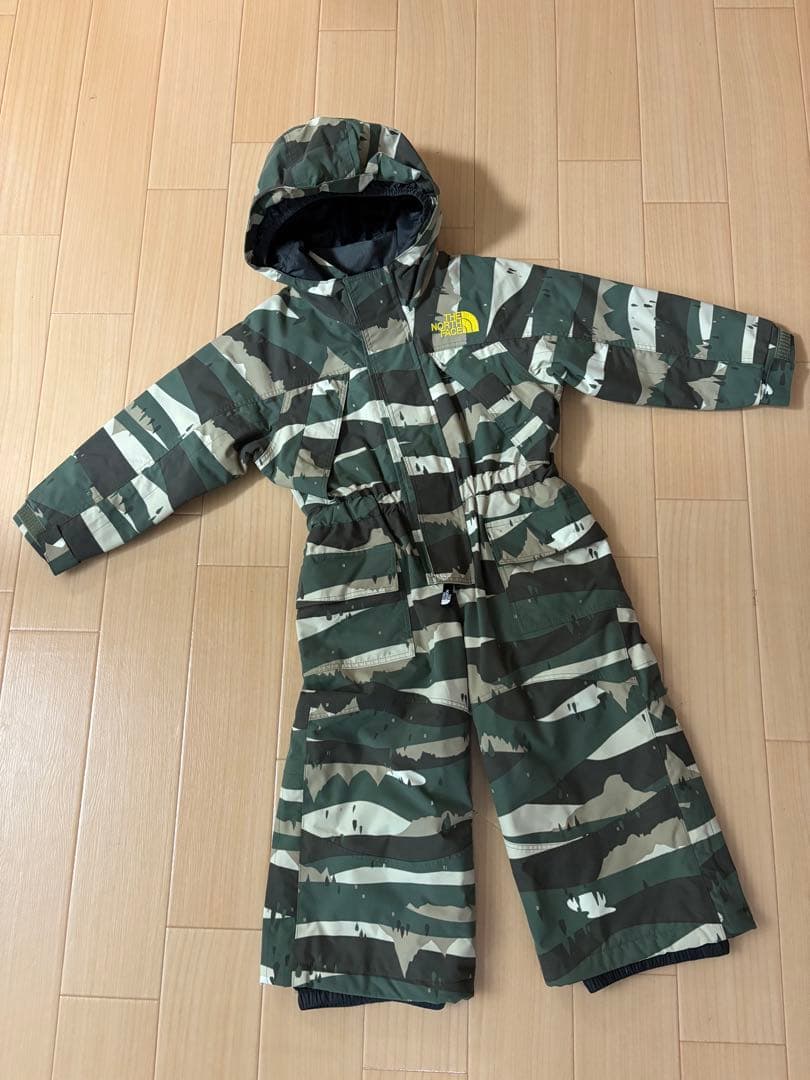 The North Face 子ども用スキーウェア 迷彩