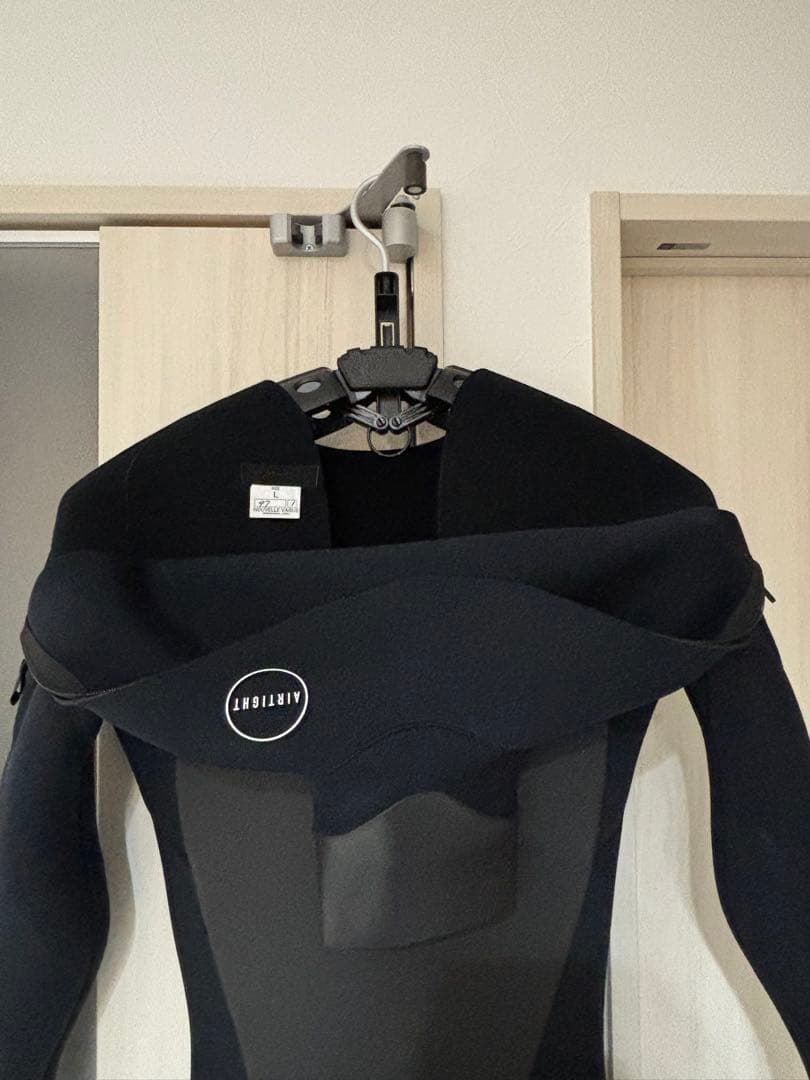 【新品】AIRTIGHT EDGE 5X3mm ウェットスーツ セミドライ L