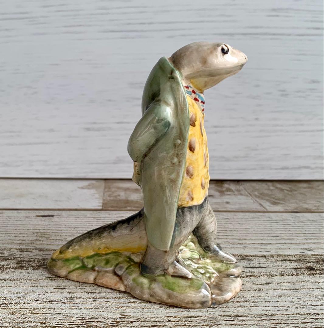 アイザック・ニュートン・イモリ卿 フィギュリン ピーターラビット