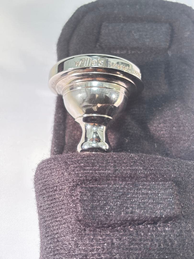 ま*ん様 【超美品】ウィリーズ Bacchus トロンボーン用リム×トランペット