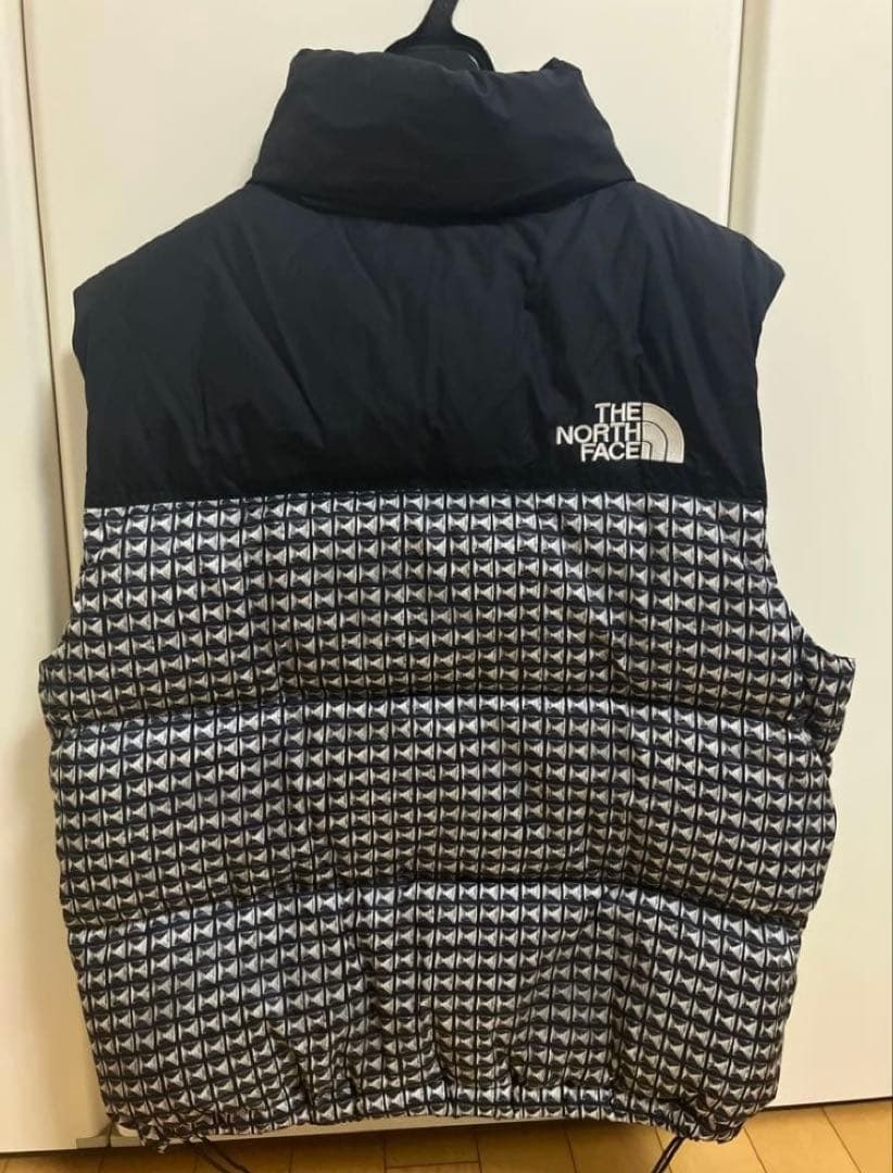 ジャケット・アウター Supreme North Face Studded Nuptse Vest
