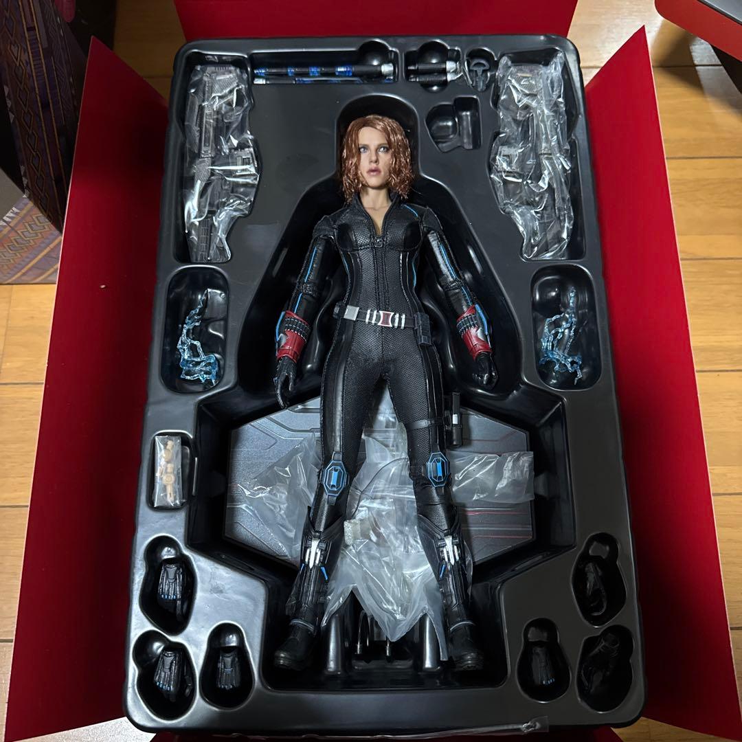 ブラックウィドウ ホットトイズ