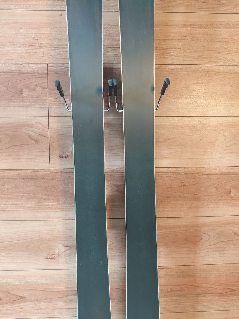 Rossignolスキー板／LOOKビンディングセット