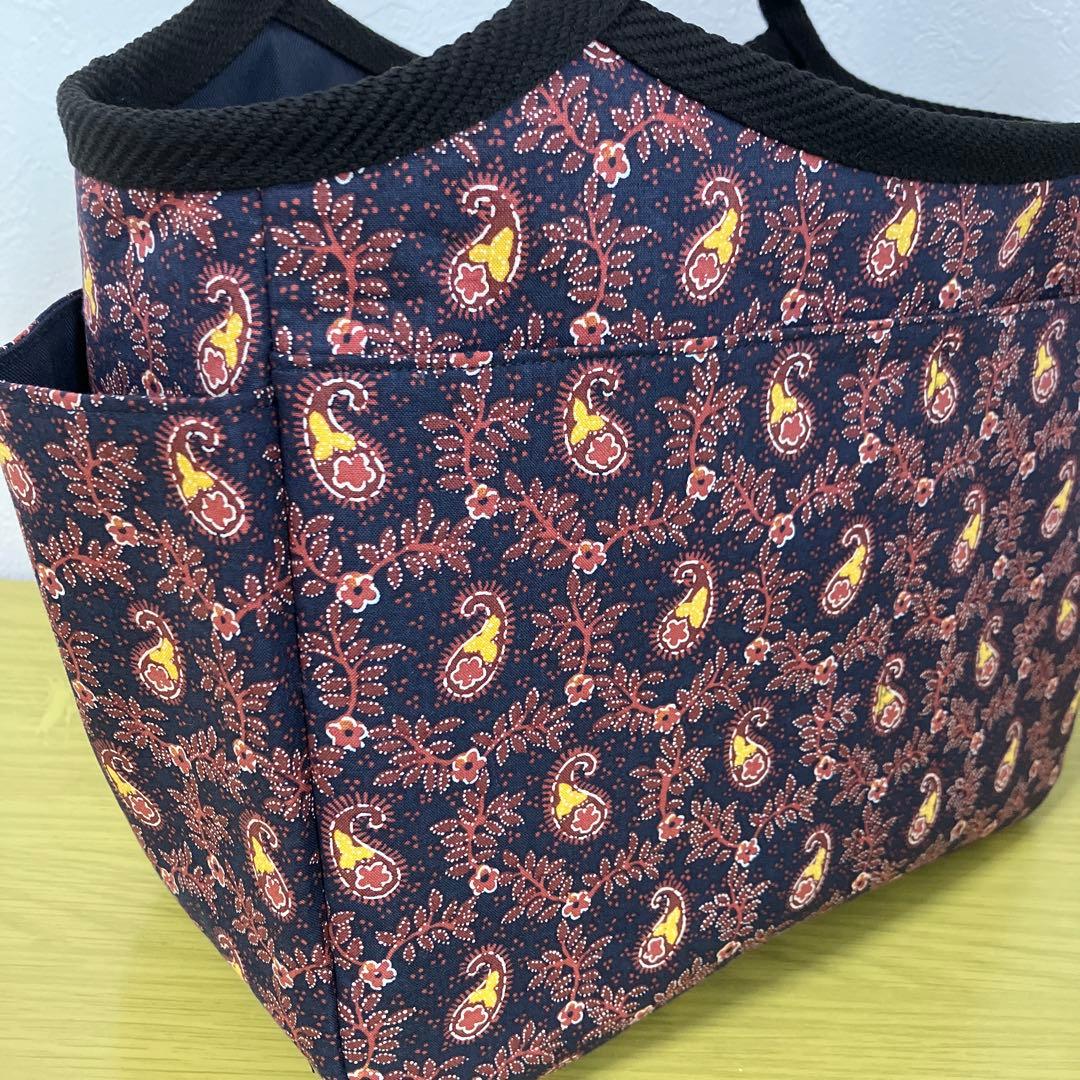 ソレイアード　ハンドメイド　グラニーバッグ　外ポケット付　縦25横32底マチ13