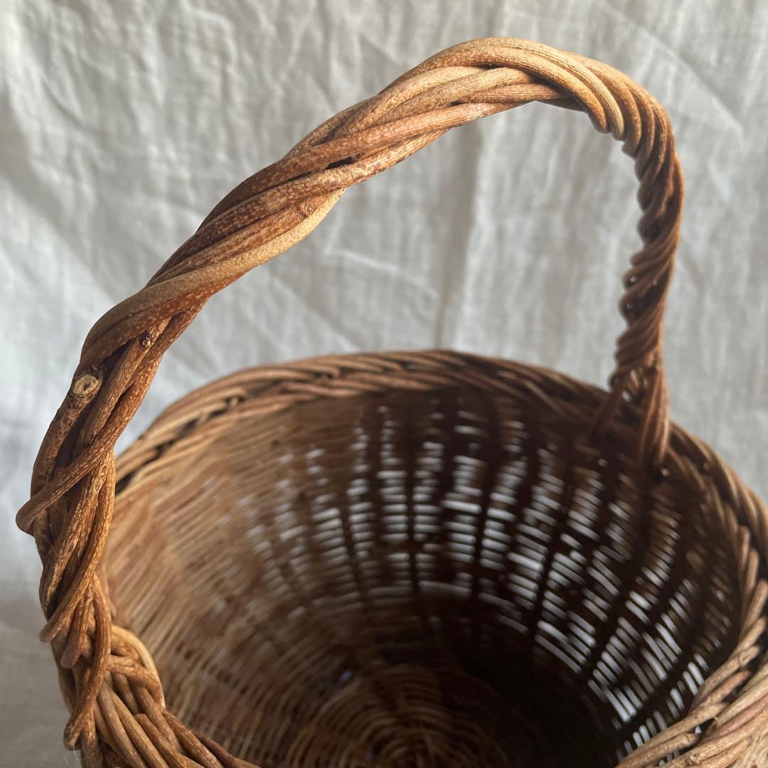 あけび　持ち手つきかご　あけびかご　古道具