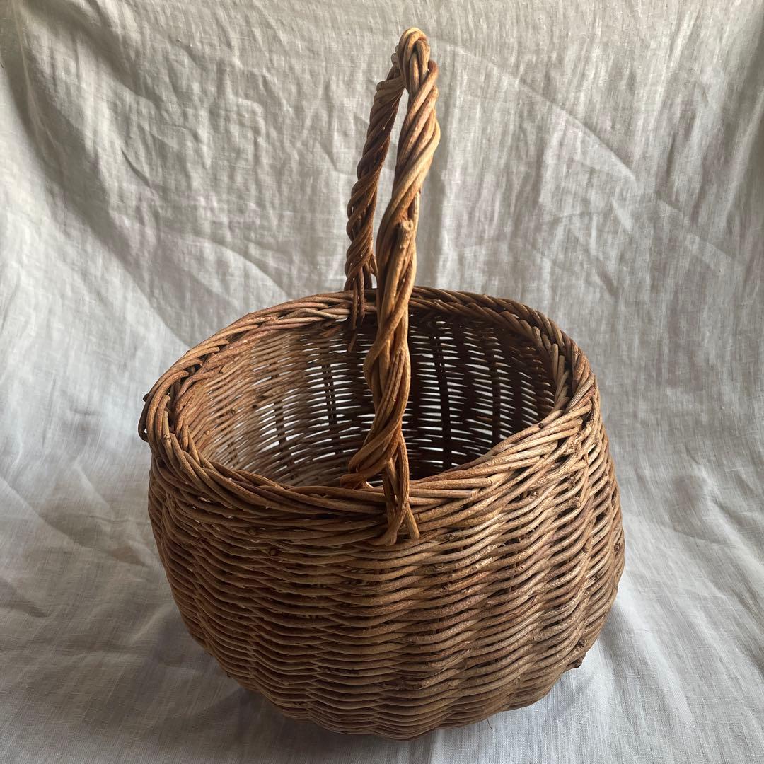 あけび　持ち手つきかご　あけびかご　古道具