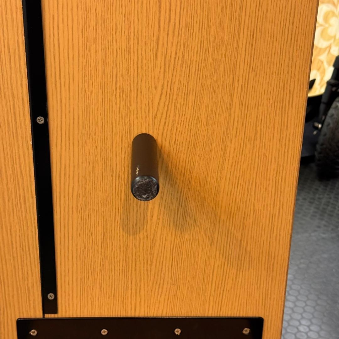 ☆☆無印良品　オーク材AVラック薄型（引戸）・幅150㎝　MUJI