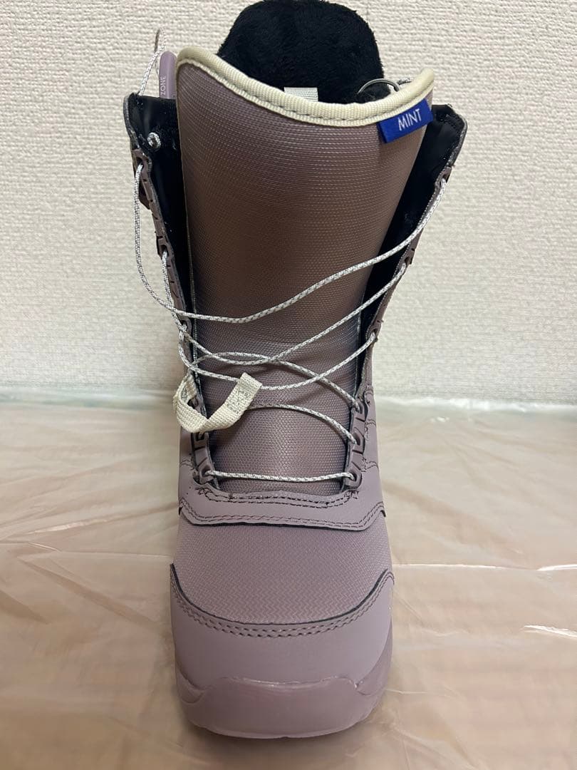 バートン 美品　MINT レディース　スノーボードブーツ 23.5cm
