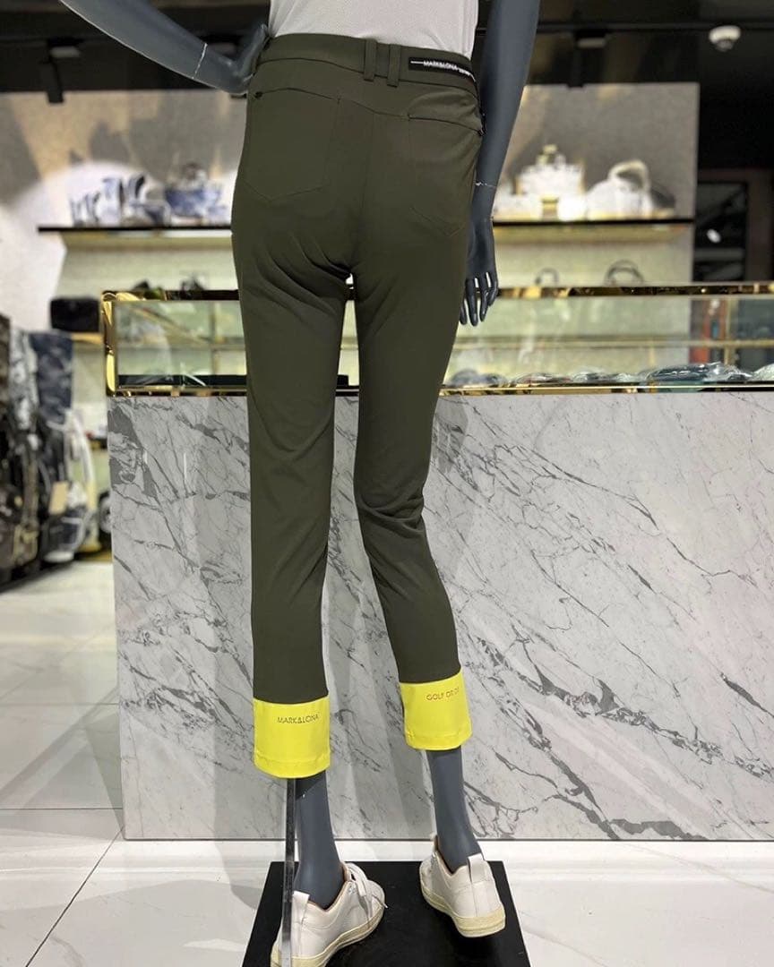 新品未使用　MARK&LONA マークアンドロナ　レディース　パンツ　Lサイズ