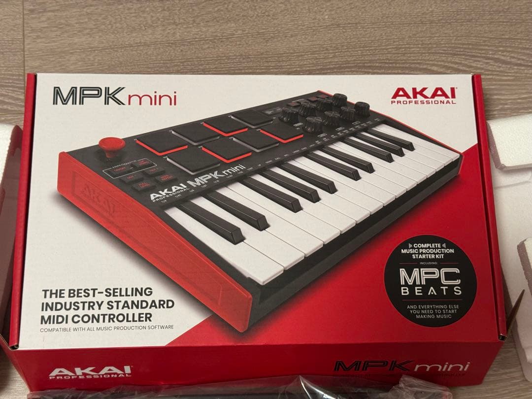 AKAI MPK mini MIDIコントローラー