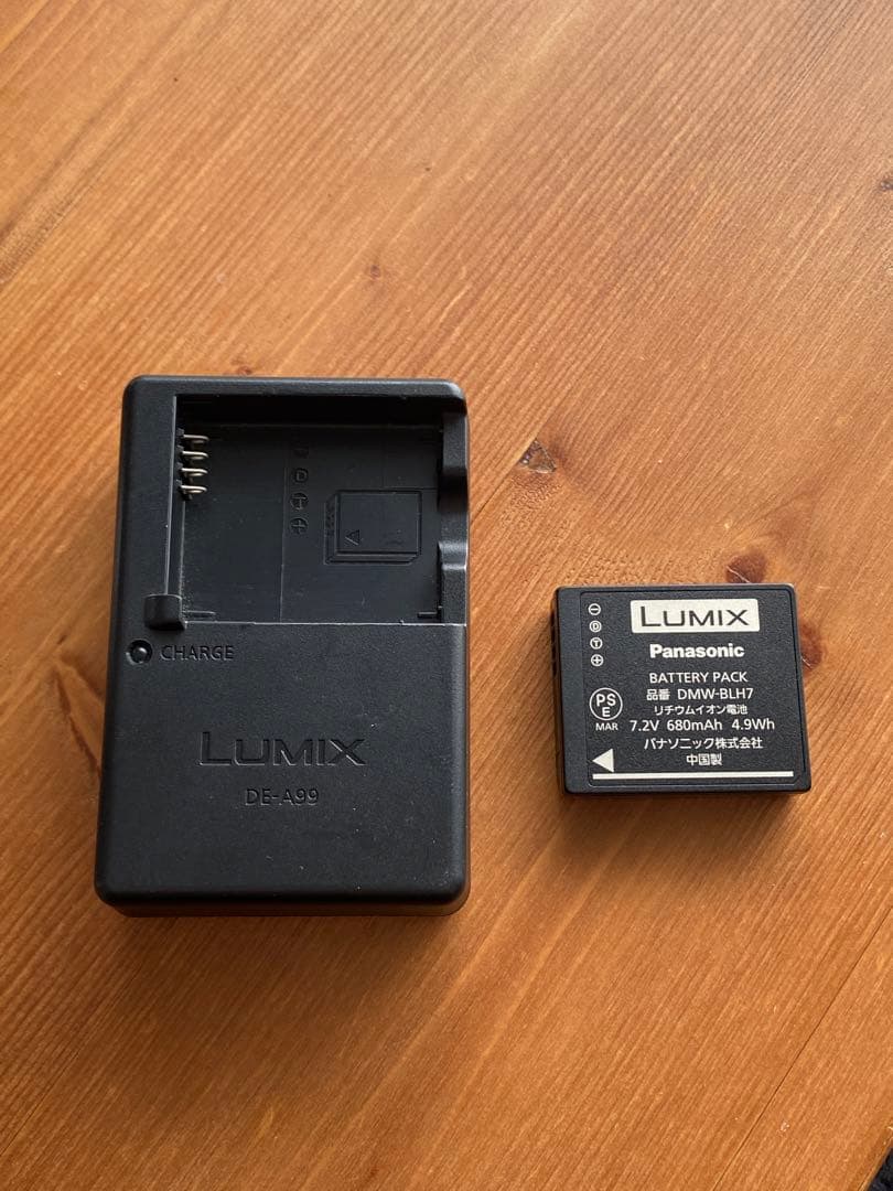 【値下げ済】LUMIX DMC-GF7ダブルズームレンズキット