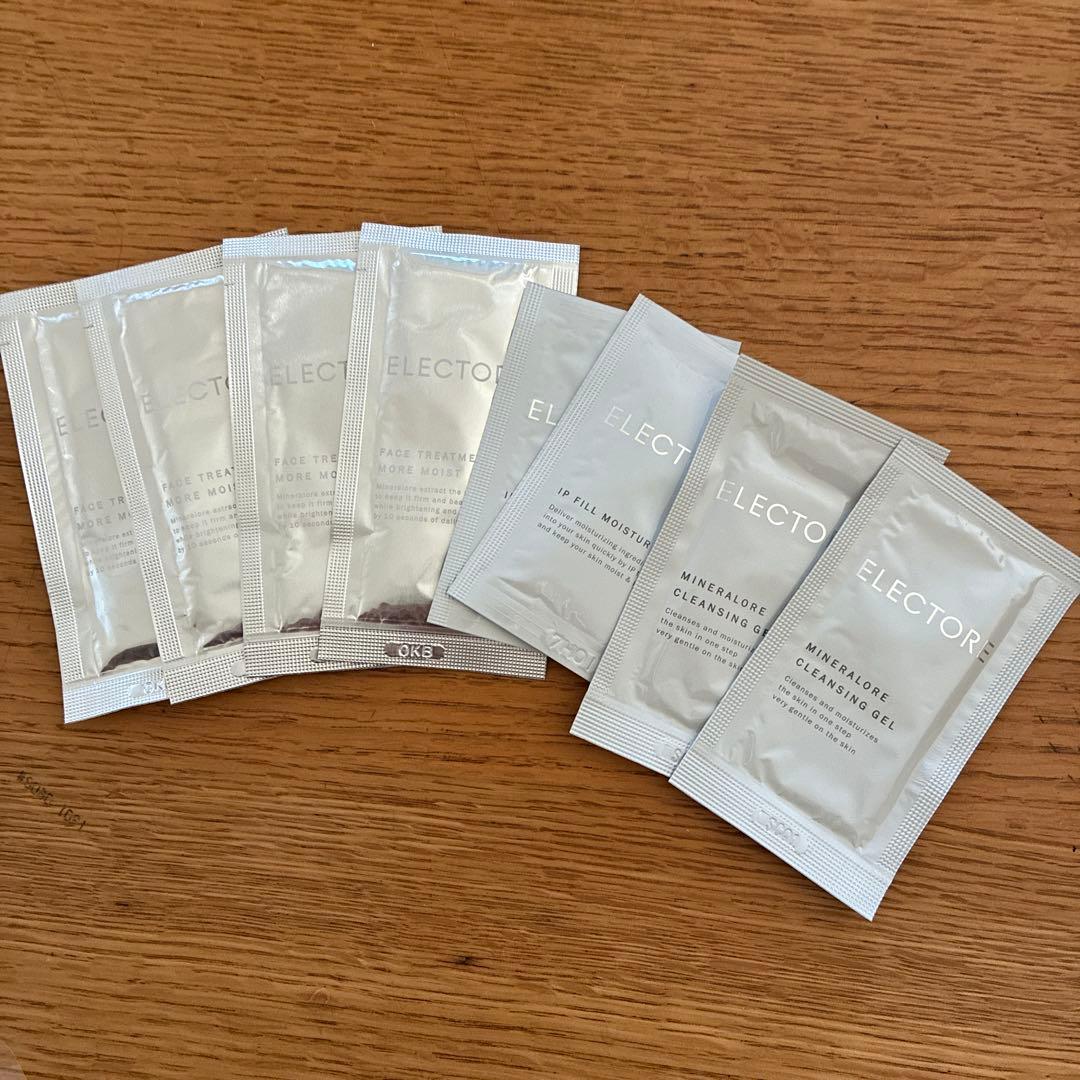 Electore フェイストリートメント モアモイスト　3本とメイク落とし