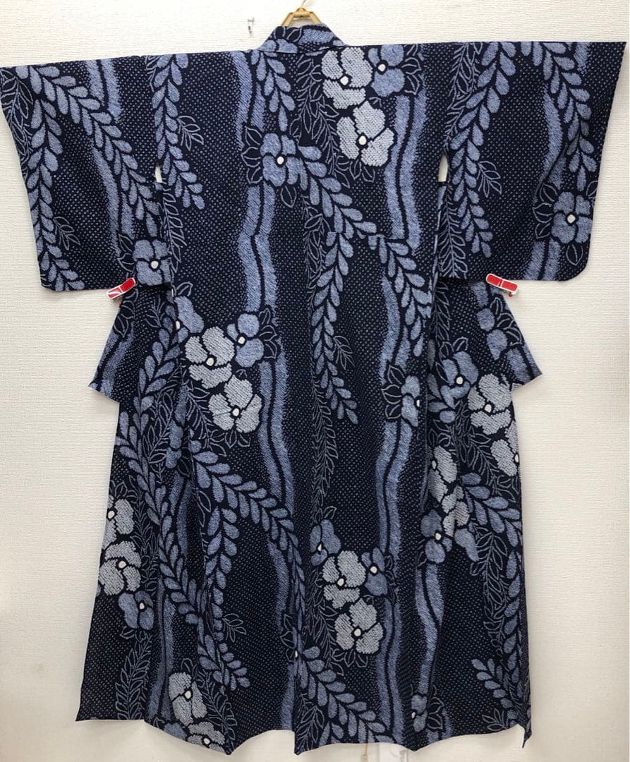 美品　上質　大人可愛い　有松鳴海絞り　浴衣　綿　絞り　高級ゆかた　浴衣のみ　濃紺