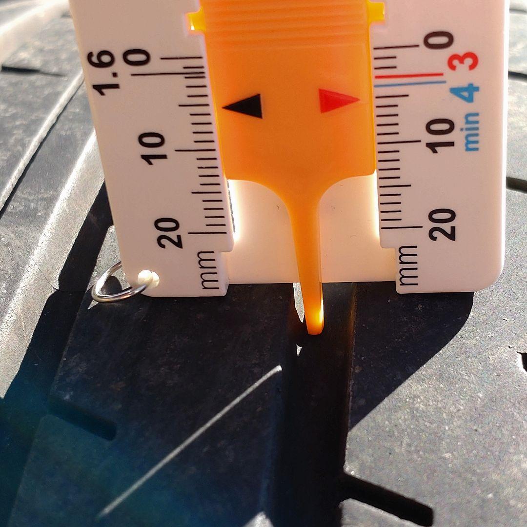 MAZDA3 純正18インチ 235/60R18 タイヤホイールセット