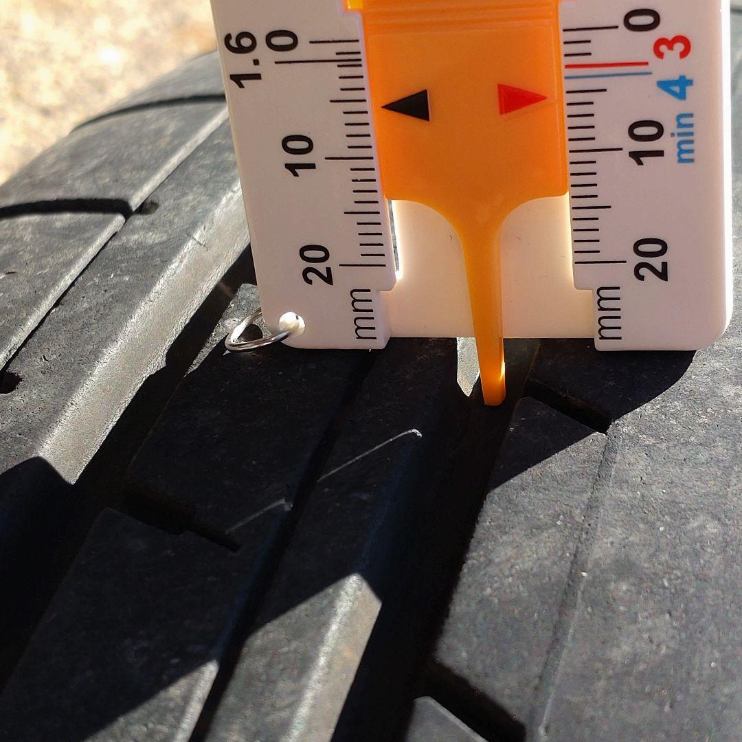 MAZDA3 純正18インチ 235/60R18 タイヤホイールセット