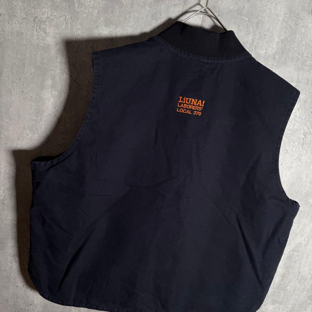 ⭐️希少⭐️カーハート ダック地ベスト 2XL 企業物 刺繍 ネイビー V01