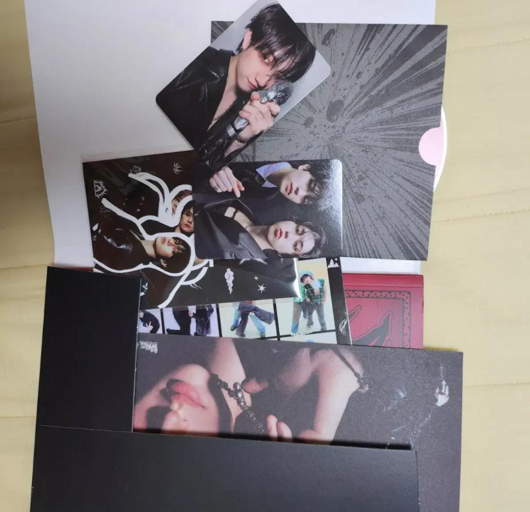 StrayKidsサインアルバム (Ate)