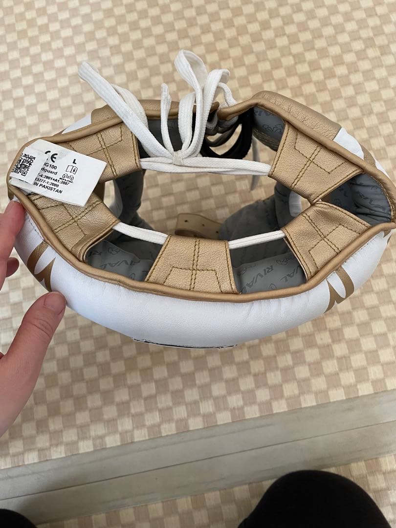 Rival(ライバル)RHG100 ヘッドガード/ホワイト×ゴールド