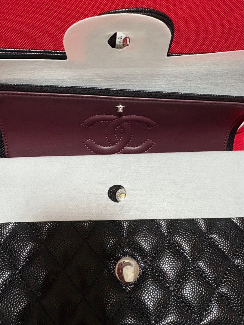 人気!!CHANELシルバーキャビアスキンバッグノベルティ