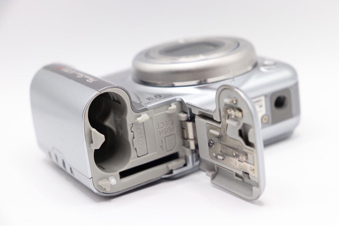 ✨動作確認済み！✨Canon PowerShot A720IS単3電池で使用可能