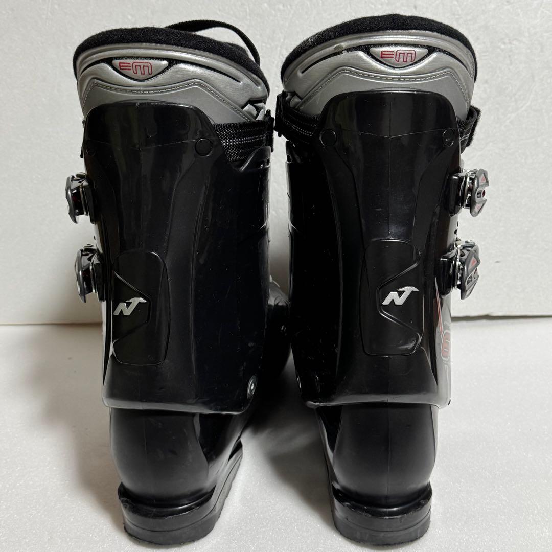 26cm-26.5cmNordica 男性用スキーブーツ 黒 初心者　格安特価