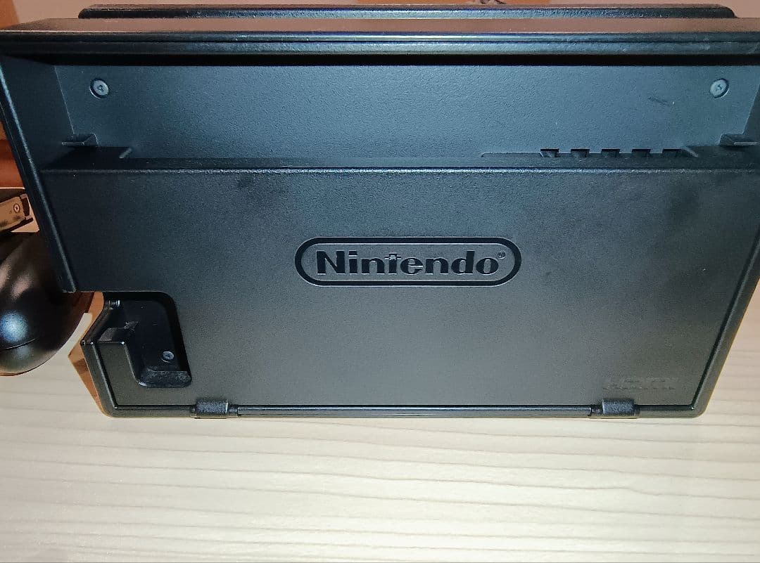 Nintendo Switch 本体 ジョイコンなし　ニンテンドースイッチ