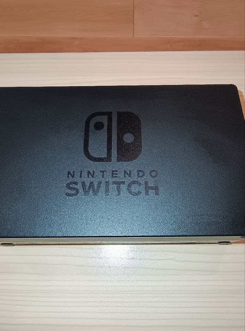 Nintendo Switch 本体 ジョイコンなし　ニンテンドースイッチ