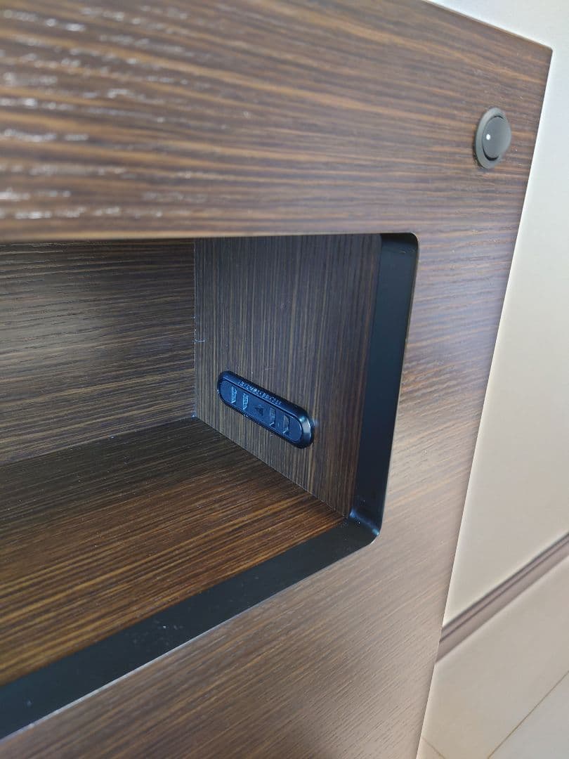 シモンズ クイーン ベッドフレーム