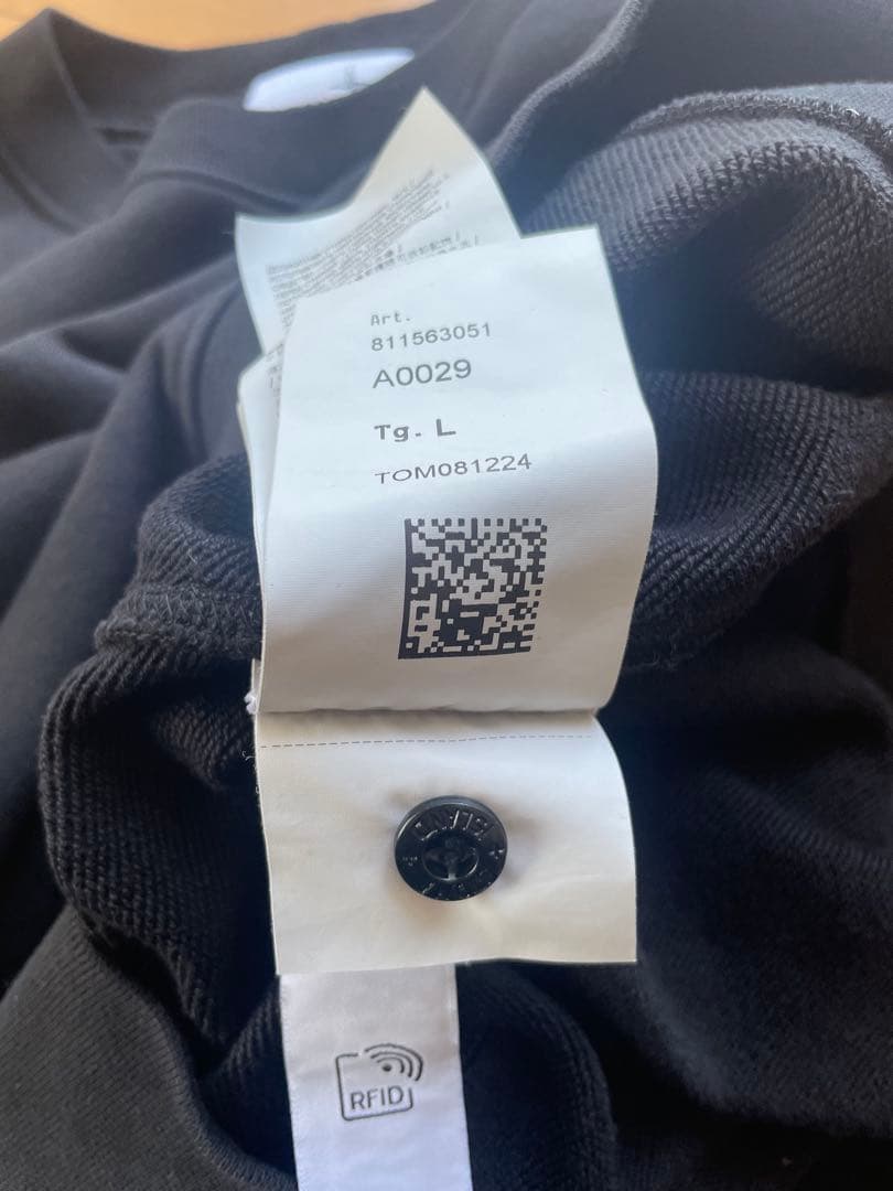 STONE  ストーンアイランド ワッペンロゴスウェット黒Lサイズ