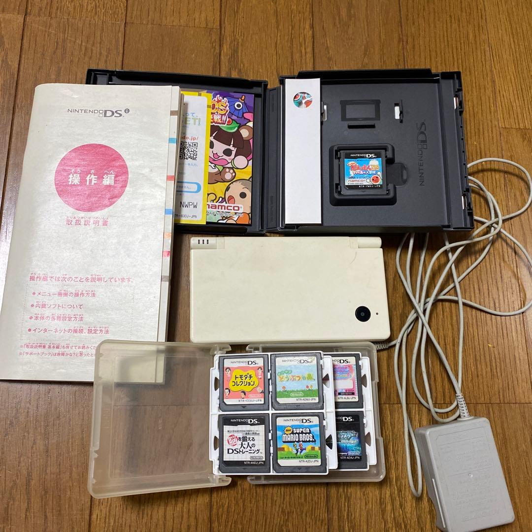 ニンテンドーDSi本体・説明書・充電器・カセット11個セット
