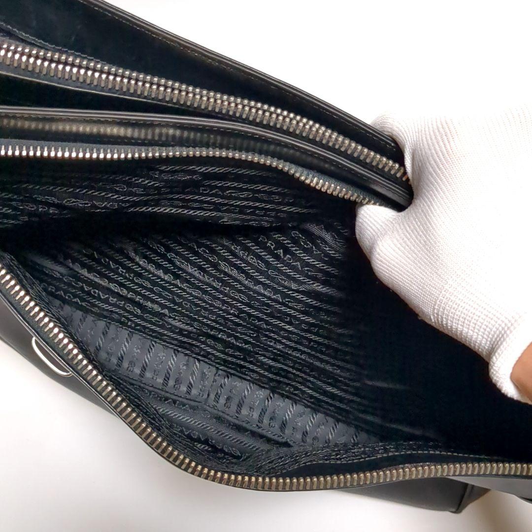 ✨PRADA✨ブリーフケース レザー ブラック 2室 ロゴ