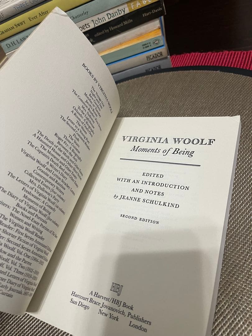 希少　Moments of Being Virginia Woolf
