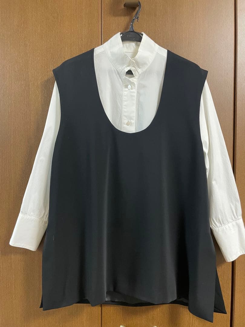 シーマリー cccmalie⭐︎Uネックベスト⭐︎ブラック