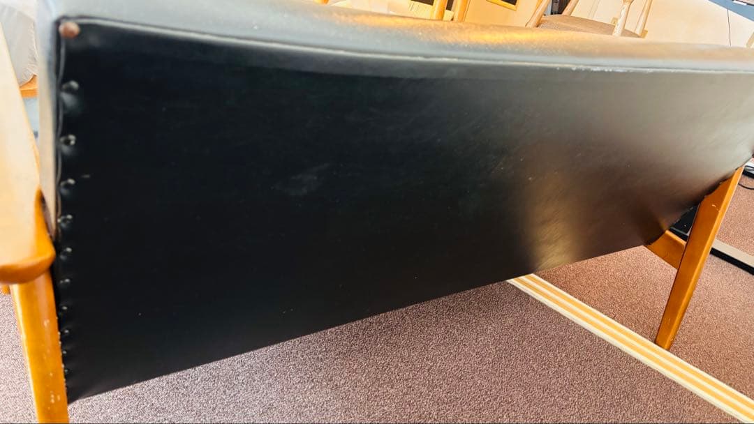 カリモク60 2人掛けソファ