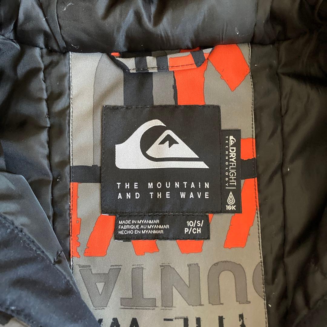 クイックシルバー　スノーボードウェア　スキーウェア　キッズ　子ども用130cm