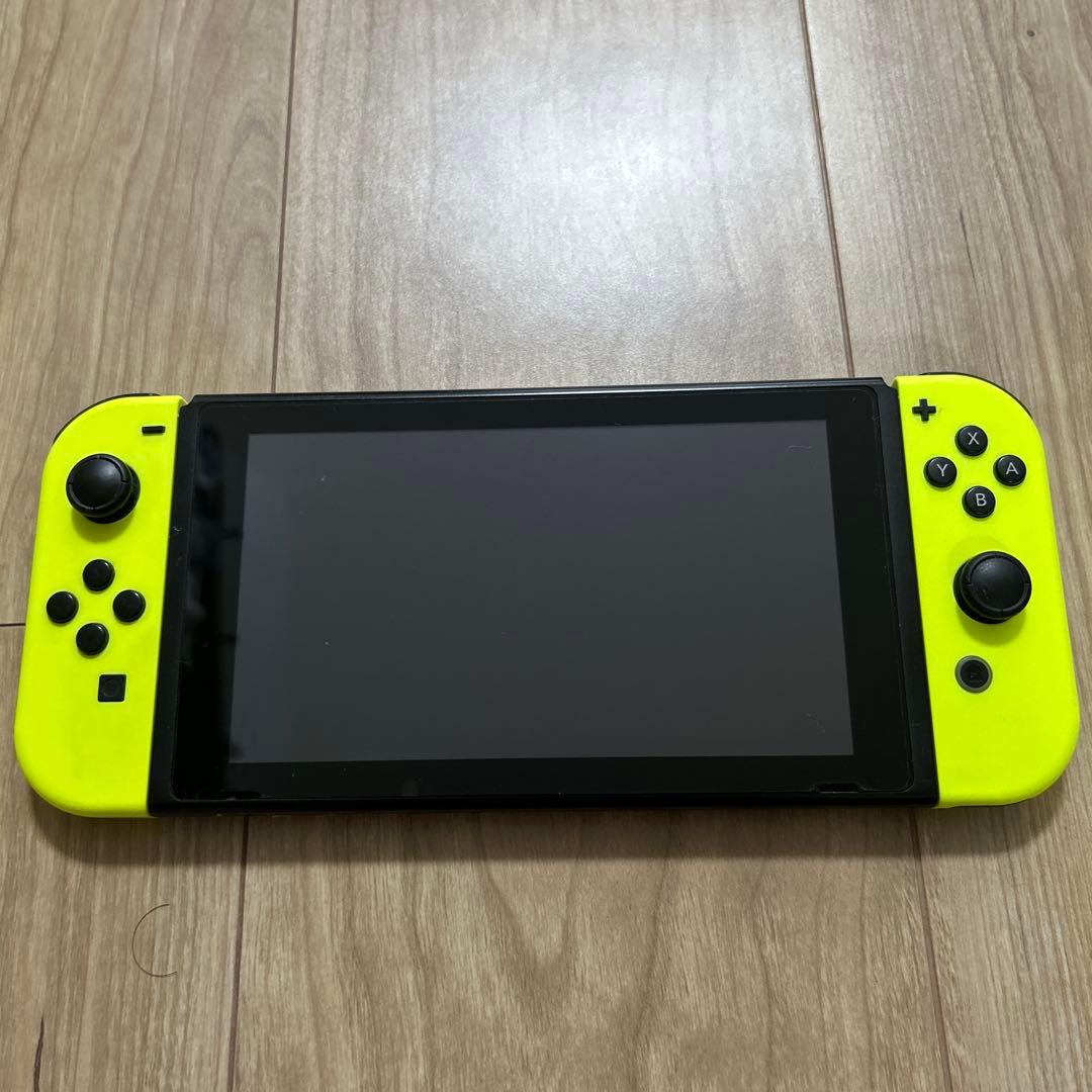 任天堂Switch 本体と付属品