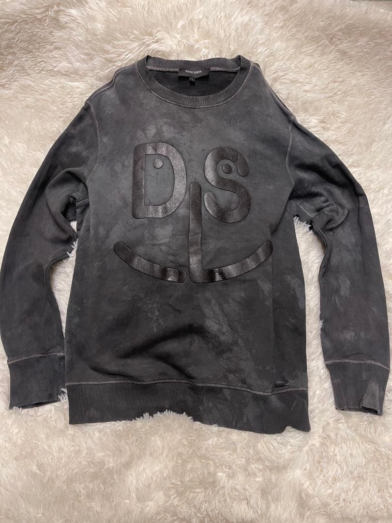 DIESEL 立体ロゴ 独自のムラ染め加工 トレーナー L 黒【圧巻の存在感】