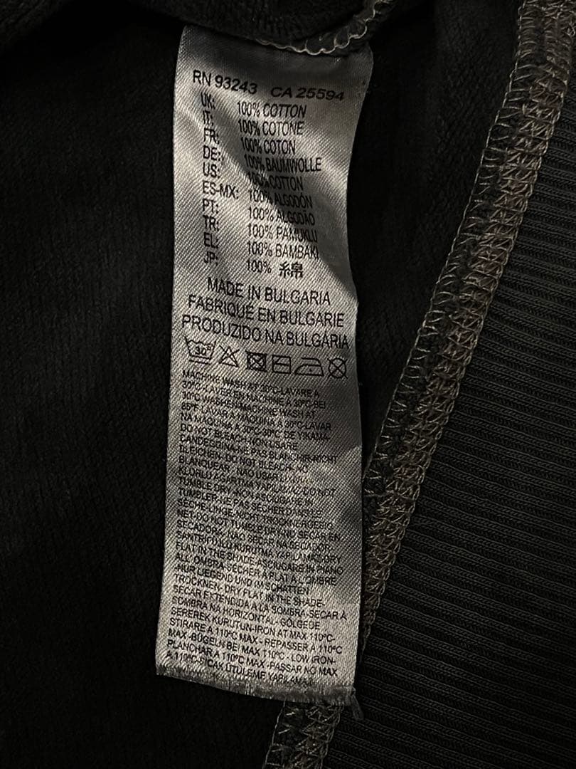 DIESEL 立体ロゴ 独自のムラ染め加工 トレーナー L 黒【圧巻の存在感】