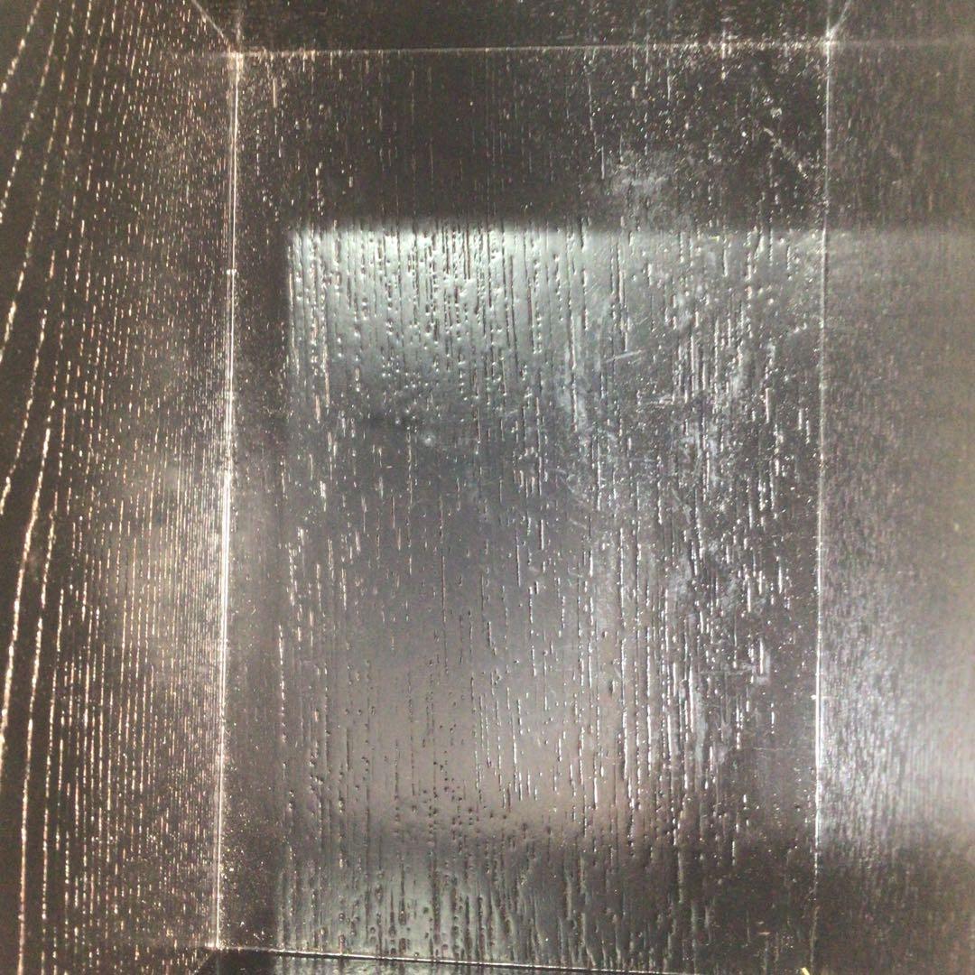 Ｍ８３２　茶箱　『溜塗』『利休形』『茶碗　棗　茶杓　茶筅　振出　茶巾筒』　茶道具