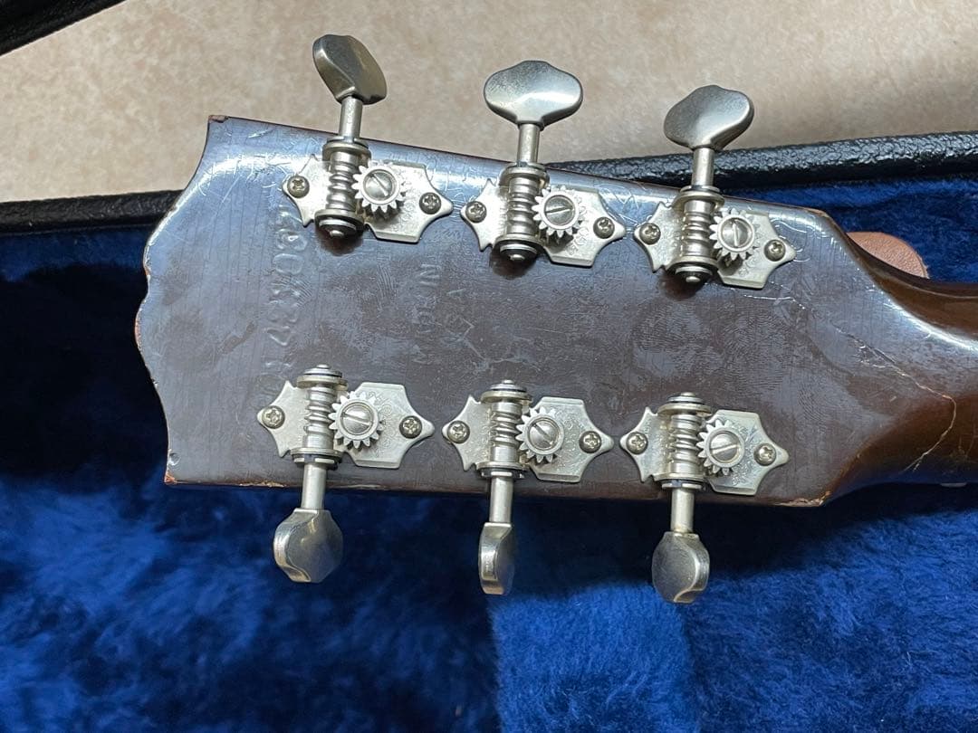 USA製 GIBSON J-45 エレアコ　ギター 専用ケース付 送料無料！美品